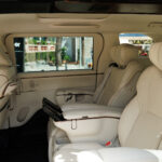Interior de vehículo Lexus con asientos premium en el torneo Godó
