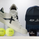 Pelotas de tenis y accesorios Lexus en vitrina del Trofeo Conde de Godó