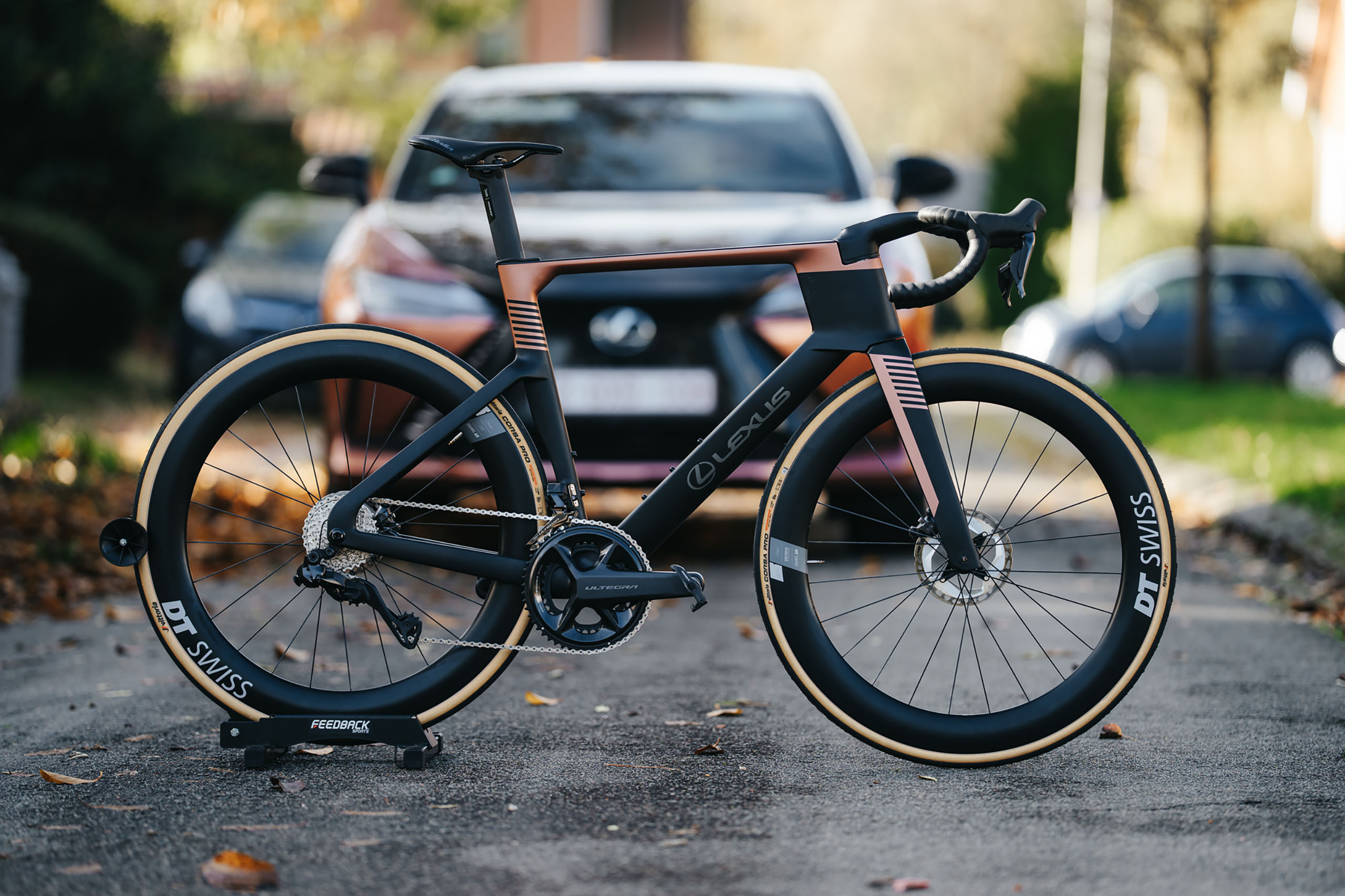 Lexus Presenta Race Bike 2026: Alto Rendimiento Y Exclusividad Sobre Ruedas